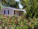Cliquez pour découvrir toutes les photos de l'HÉBERGEMENT ! mobil-home - camping Domaine De La Bergerie photo 4