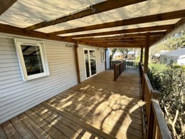 Camping Pas Cher vous présente avec son site Officiel campingpascher.fr, le Camping Domaine De La Bergerie classé 5 étoiles, situé sur la commune de Roquebrune Sur Argens dans le département Var (Provence Alpes Côte D'azur) en France. Le camping Domaine De La Bergerie vous propose un hébergement de type mobil-home de 30 m² pour 2 personnes avec climatisation. L'établissement vous propose 22 autres types d'hébergements. Découvrez tous nos séjours à petits prix dans la commune et aux alentours de Roquebrune Sur Argens du département : Var (Provence Alpes Côte D'azur). Les Avis clients pour le Camping Domaine De La Bergerie sont excellents avec une note moyenne de 8 sur 10. LacMer, Lagon, Parc aquatique, Piscine couverte, Piscine extérieure, Animations familiales, Club ados, Club enfants, Aire de jeux enfants, Canoë-kayak, Centre équestre, Court de padel en extérieur, Court de tennis, Golf, Jet-ski, Parcours sportif, Ping-pong, Plongée, Pétanque, Randonnée, Salle de fitness, Skatepark, Terrain de basketball, Terrain de beach-volley, Terrain de football, Terrain multisports, Tir à l’arc, Trampoline, Boulangerie, Plats à emporter, Restaurant, Snack/Bar, Station-service, Supermarché, Épicerie,... En savoir plus : cliquez-ICI.