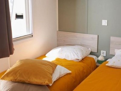 Cliquez pour découvrir toutes les photos de l'HÉBERGEMENT ! mobil-home - Les Lauriers Roses photo 7