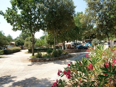 Cliquez pour découvrir toutes les photos de l'HÉBERGEMENT ! mobil-home - Domaine De La Cigaliere photo 3