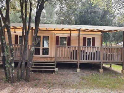 Cliquez pour découvrir toutes les photos de l'HÉBERGEMENT ! mobil-home - Domaine De La Cigaliere photo 2