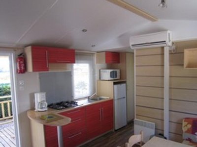 Cliquez pour découvrir toutes les photos de l'HÉBERGEMENT ! mobil-home - Domaine De Montrose photo 2