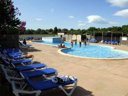 Camping Pas Cher vous présente avec son site Officiel campingpascher.fr, le Camping Domaine De Montrose, situé sur la commune de Pezenas dans le département Hérault (Languedoc Roussillon) en France. Le camping Domaine De Montrose vous propose un hébergement de type chalet de 30 m² pour 2 personnes avec climatisation. L'établissement vous propose 6 autres types d'hébergements. Découvrez tous nos séjours à petits prix dans la commune et aux alentours de Pezenas du département : Hérault (Languedoc Roussillon). Les Avis clients pour le Camping Domaine De Montrose sont excellents avec une note moyenne de 8 sur 10. Piscine extérieure, Animations familiales, Aire de jeux enfants, Baby-foot, Centre équestre, Court de tennis, Ping-pong, Piscine, Pétanque, Terrain de football, Terrain de volley-ball, Dépôt de pain, Pizzeria, Épicerie,... En savoir plus : cliquez-ICI.