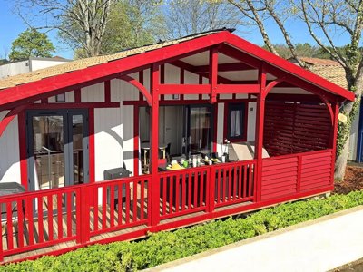 Cliquez pour découvrir toutes les photos de l'HÉBERGEMENT ! chalet - Yelloh! Village Domaine Berrua photo 17