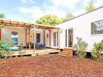 Cliquez pour découvrir toutes les photos de l'HÉBERGEMENT ! mobil-home - Yelloh! Village Domaine Berrua photo 2