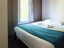 chalet - camping Yelloh! Village Domaine Berrua photo 4