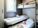 Cliquez pour découvrir toutes les photos de l'HÉBERGEMENT ! chalet - camping Yelloh! Village Domaine Berrua photo 5