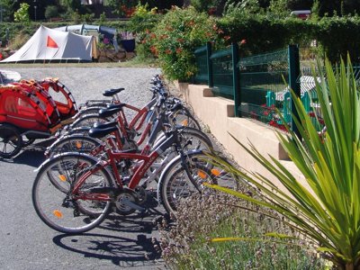 Cliquez pour découvrir toutes les photos de l'ÉTABLISSEMENT ! camping Les Cerisiers Du Jaur photo 28