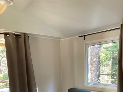 Cliquez pour découvrir toutes les photos de l'HÉBERGEMENT ! mobil-home - Le Relais De La Bresque photo 4