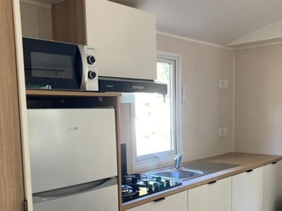 Cliquez pour découvrir toutes les photos de l'HÉBERGEMENT ! mobil-home - Le Relais De La Bresque photo 5