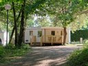 Camping Pas Cher vous présente avec son site Officiel campingpascher.fr, le Camping Domaine De Gatinié classé 2 étoiles, situé sur la commune de Les Aires dans le département Hérault (Languedoc Roussillon) en France. Le camping Domaine De Gatinié, vous présente un hébergement de type mobil-home de 23 m². Le camping Domaine De Gatinié vous propose du vendredi 20 mars au vendredi 27 mars 2026 pour 7 nuits à 480€. Cette location propose 191 dates différentes pour réserver votre séjour. Découvrez également les 8 autres gammes d'hébergements du camping. Les Avis clients pour le Camping Domaine De Gatinié sont excellents avec une note moyenne de 9 sur 10. LacMerRivière, Piscine extérieure, Aire de jeux enfants, Baby-foot, Canoë-kayak, Centre équestre, Court de tennis, Cyclisme, Golf, Ping-pong, Plats à emporter, Restaurant,... En savoir plus : cliquez-ICI.