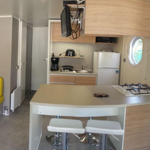 Cliquez pour découvrir toutes les photos de l'HÉBERGEMENT ! mobil-home - Le Parc photo 2