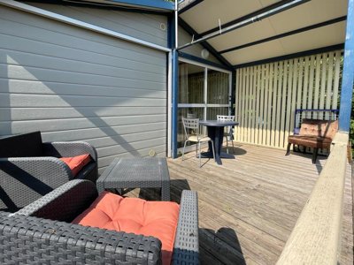 Cliquez pour découvrir toutes les photos de l'HÉBERGEMENT ! chalet - Les Floralies photo 3