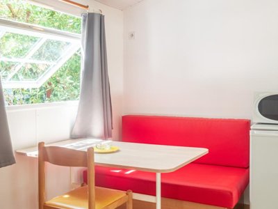 Cliquez pour découvrir toutes les photos de l'HÉBERGEMENT ! mobil-home - La Chapelette photo 4