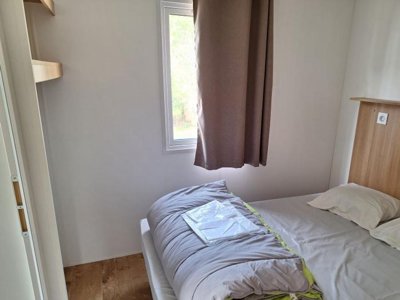 Cliquez pour découvrir toutes les photos de l'HÉBERGEMENT ! mobil-home - La Chapelette photo 2