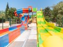 Camping Pas Cher vous présente avec son site Officiel campingpascher.fr, le Camping La Chapelette classé 3 étoiles, situé sur la commune de Saint Martin De Crau dans le département Bouches-du-rhône (Provence Alpes Côte D'azur) en France. Le camping La Chapelette vous propose un hébergement de type mobil-home de 28 m² pour 2 personnes avec climatisation (télévision). L'établissement vous propose 6 autres types d'hébergements. Découvrez tous nos séjours à petits prix dans la commune et aux alentours de Saint Martin De Crau du département : Bouches-du-rhône (Provence Alpes Côte D'azur). Les Avis clients pour le Camping La Chapelette sont de 7 sur 10. Piscine chauffée, Piscine extérieure, Animations familiales, Aire de jeux enfants, Baby-foot, Centre équestre, Ping-pong, Plongée, Pétanque, Randonnée, Dépôt de pain, Plats à emporter, Snack/Bar, Station-service, Supermarché, Épicerie,... En savoir plus : cliquez-ICI.