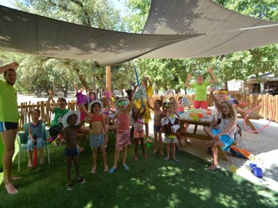 Cliquez pour découvrir toutes les photos de l'ÉTABLISSEMENT ! camping Sandaya - Le Plein Air Des Chênes photo 3