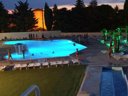 Cliquez pour découvrir toutes les photos de l'ÉTABLISSEMENT ! camping Le Mas De L'isle photo 1