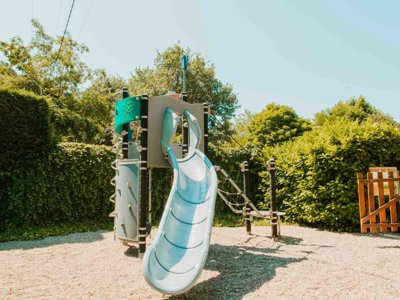 Cliquez pour découvrir toutes les photos de l'ÉTABLISSEMENT ! camping Routes Du Monde - Val Fleuri photo 10