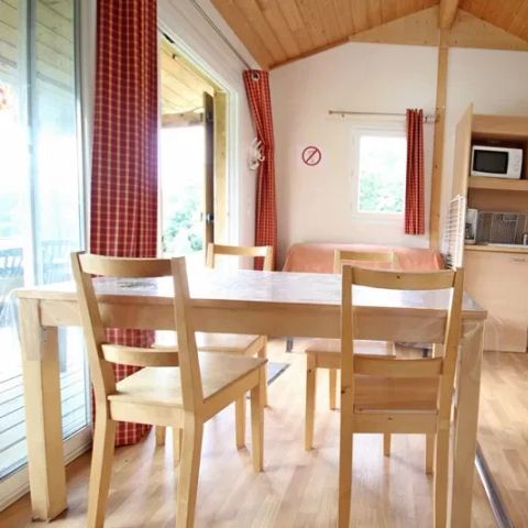 Cliquez pour découvrir toutes les photos de l'HÉBERGEMENT ! chalet - Des Sources Chaudes photo 2