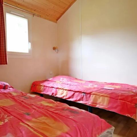 Cliquez pour découvrir toutes les photos de l'HÉBERGEMENT ! chalet - Des Sources Chaudes photo 4