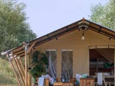 Cliquez pour découvrir toutes les photos de l'HÉBERGEMENT ! bungalow toilé - L'Etang D'Ardy photo 2