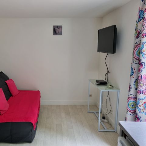 Cliquez pour découvrir toutes les photos de l'HÉBERGEMENT ! chalet - Les Cent Chênes photo 4