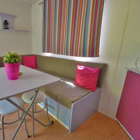 Cliquez pour découvrir toutes les photos de l'HÉBERGEMENT ! mobilhome - Les Cent Chênes photo 3