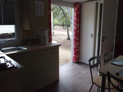 Cliquez pour découvrir toutes les photos de l'HÉBERGEMENT ! mobil-home - Les Chênes photo 2