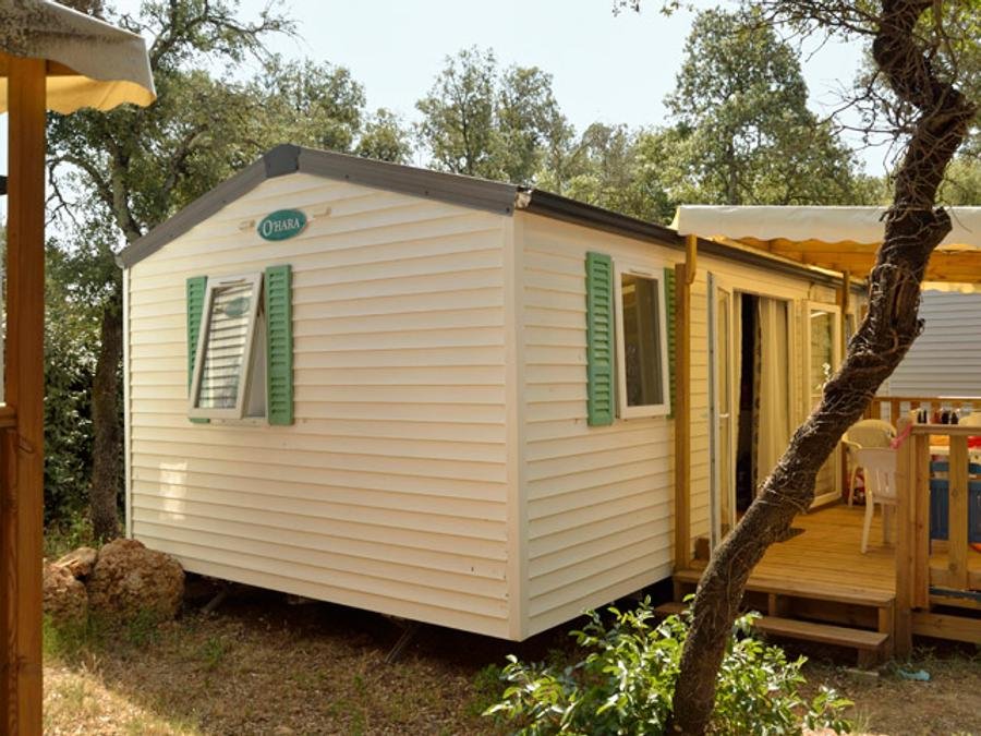 Camping Pas Cher vous présente avec son site Officiel campingpascher.fr, le Camping Le Domaine De Gajan classé 4 étoiles, situé sur la commune de Boisseron dans le département Hérault (Languedoc Roussillon) en France. Le camping Le Domaine De Gajan, vous présente un hébergement de type mobil-home de 27 m² et télévision. Le camping Le Domaine De Gajan vous propose du lundi 31 août au lundi 07 septembre 2026 pour 7 nuits à 420€. Cette location propose 37 dates différentes pour réserver votre séjour. Découvrez également les 12 autres gammes d'hébergements du camping. Les Avis clients pour le Camping Le Domaine De Gajan sont excellents avec une note moyenne de 8 sur 10. Piscine chauffée, Piscine extérieure, Animation ados, Animations familiales, Club enfants, Aire de jeux enfants, Baby-foot, Canoë-kayak, Flipper, Ping-pong, Piscine, Pétanque, Salle de jeux vidéo, Terrain de football, Terrain multisports, Bar, Dépôt de pain, Plats à emporter, Snack/Bar, Épicerie,... En savoir plus : cliquez-ICI.