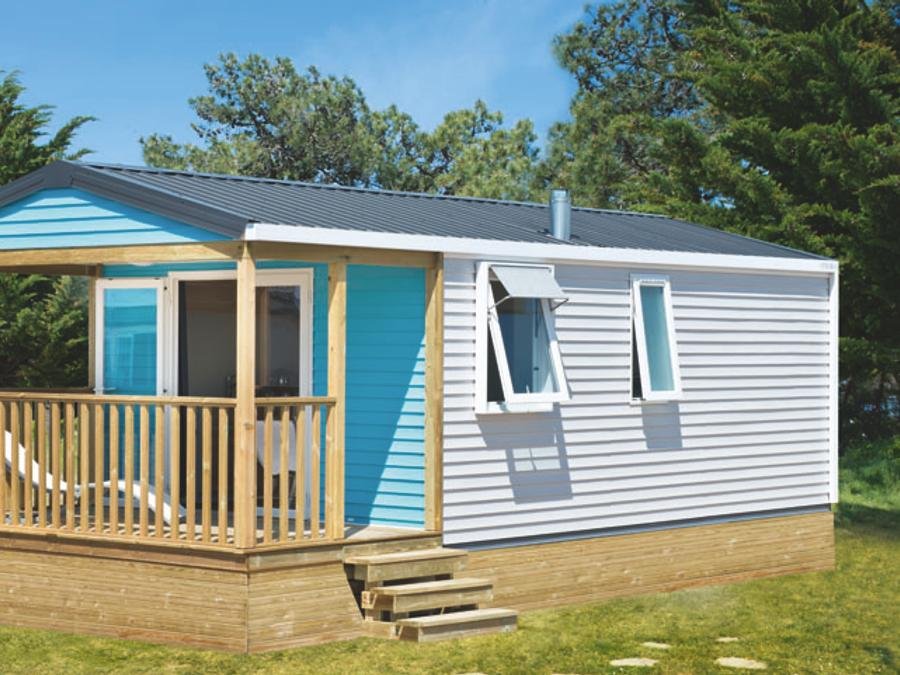 Camping Pas Cher vous présente avec son site Officiel campingpascher.fr, le Camping Le Domaine De Gajan classé 4 étoiles, situé sur la commune de Boisseron dans le département Hérault (Languedoc Roussillon) en France. Le camping Le Domaine De Gajan, vous présente un hébergement de type mobil-home de 30 m² pour 2 personnes avec climatisation et télévision. Le camping Le Domaine De Gajan vous propose du lundi 31 août au lundi 07 septembre 2026 pour 7 nuits à 420€. Cette location propose 60 dates différentes pour réserver votre séjour. Découvrez également les 12 autres gammes d'hébergements du camping. Les Avis clients pour le Camping Le Domaine De Gajan sont excellents avec une note moyenne de 8 sur 10. Piscine chauffée, Piscine extérieure, Animation ados, Animations familiales, Club enfants, Aire de jeux enfants, Baby-foot, Canoë-kayak, Flipper, Ping-pong, Piscine, Pétanque, Salle de jeux vidéo, Terrain de football, Terrain multisports, Bar, Dépôt de pain, Plats à emporter, Snack/Bar, Épicerie,... En savoir plus : cliquez-ICI.