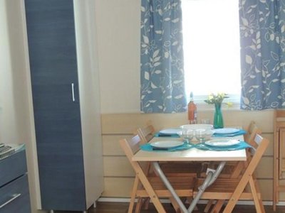 Cliquez pour découvrir toutes les photos de l'HÉBERGEMENT ! mobil-home - Le Domaine De Gajan photo 8