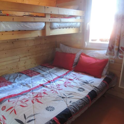 Cliquez pour découvrir toutes les photos de l'HÉBERGEMENT ! chalet - Le De Gajan photo 3