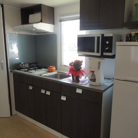 Cliquez pour découvrir toutes les photos de l'HÉBERGEMENT ! mobilhome - Le De Gajan photo 2