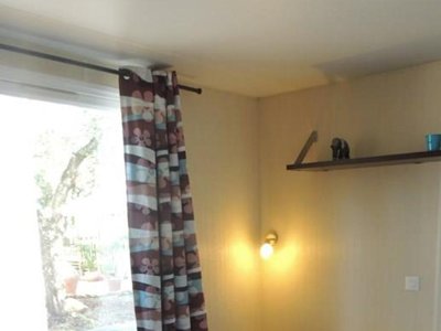 Cliquez pour découvrir toutes les photos de l'HÉBERGEMENT ! mobil-home - Le Domaine De Gajan photo 5