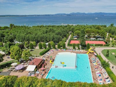 Cliquez pour découvrir toutes les photos de l'ÉTABLISSEMENT ! camping EuroPacengo photo 2