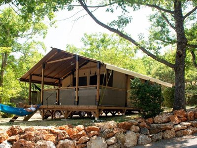 Cliquez pour découvrir toutes les photos de l'ÉTABLISSEMENT ! camping De L'Aigle photo 12