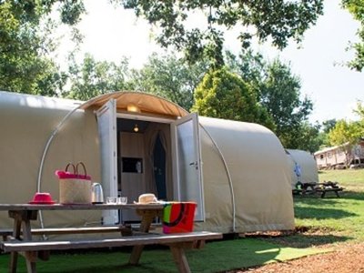 Cliquez pour découvrir toutes les photos de l'ÉTABLISSEMENT ! camping De L'Aigle photo 7