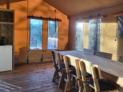 Cliquez pour découvrir toutes les photos de l'HÉBERGEMENT ! tente en toile et bois - Les Angeles photo 8