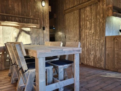 Cliquez pour découvrir toutes les photos de l'HÉBERGEMENT ! tente en toile et bois - Les Angeles photo 9