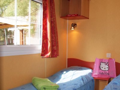 Cliquez pour découvrir toutes les photos de l'HÉBERGEMENT ! mobil-home - Tikayan La Pinatelle photo 7