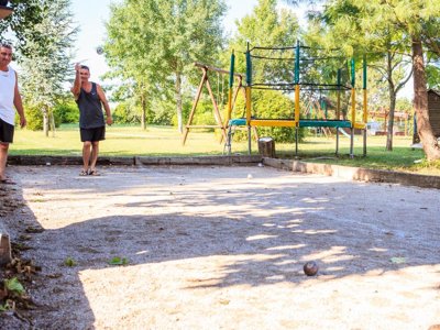 camping Les Chalets De Fiolles photo 13
