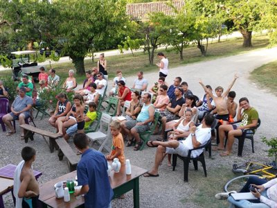 camping Les Chalets De Fiolles photo 6