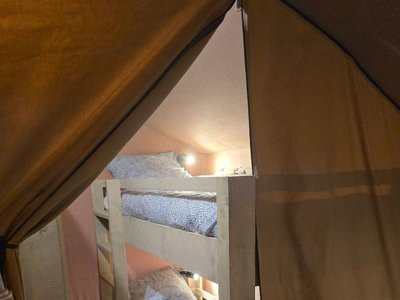 Cliquez pour découvrir toutes les photos de l'HÉBERGEMENT ! tente - Le Lomagnol photo 4