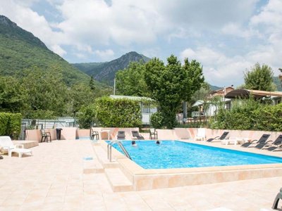 camping Le Mas Fleuri photo 3