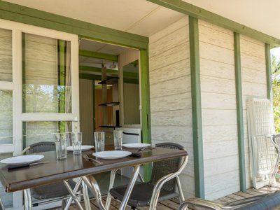 Cliquez pour découvrir toutes les photos de l'HÉBERGEMENT ! chalet - Les Routes De Provence - Ciela Village photo 2