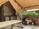 Cliquez pour découvrir toutes les photos de l'HÉBERGEMENT ! tente en toile et bois - camping Lodges & Nature photo 4