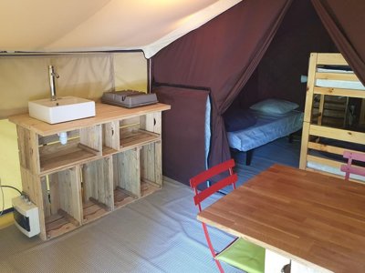 tente en toile et bois - Le Graniers photo 2