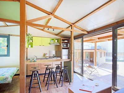 Cliquez pour découvrir toutes les photos de l'HÉBERGEMENT ! chalet - Le Graniers photo 3