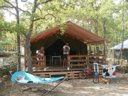 Cliquez pour découvrir toutes les photos de l'HÉBERGEMENT ! tente en toile et bois - camping Flower L'Epi Bleu photo 2
